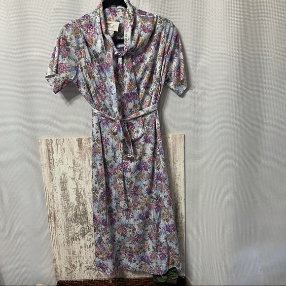 Vintage Dresses & Skirts - Vintage Tribrite Floral Dress Size 16P